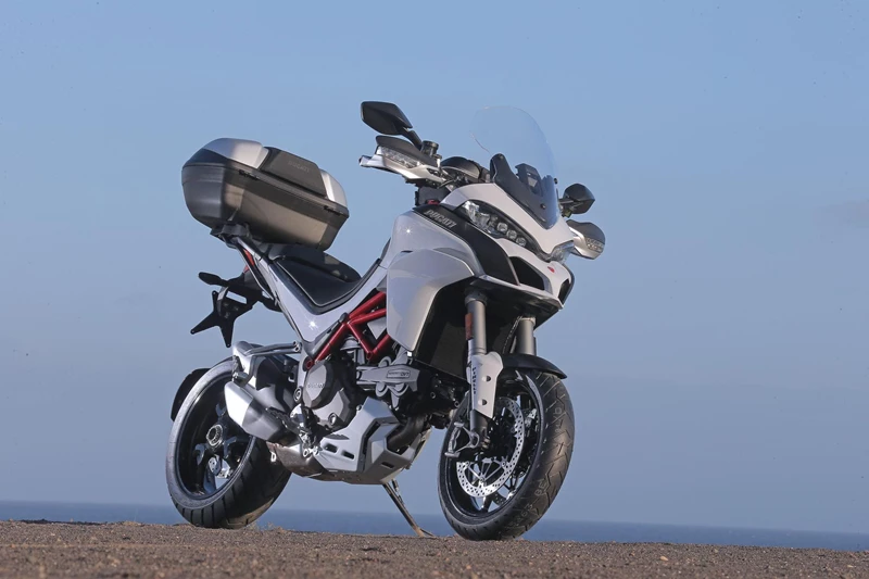 Die Ducati Multistrada 1200 S. Die Ducati Multistrada 1200 S.
