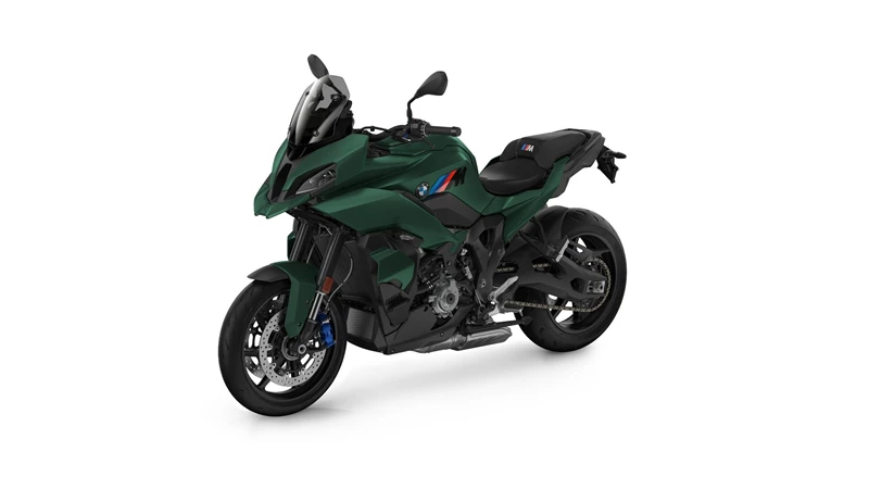 BMW M 1000 XR 2026 in "Aurelius Green metallic matt" BMW M 1000 XR 2026 in "Aurelius Green metallic matt"