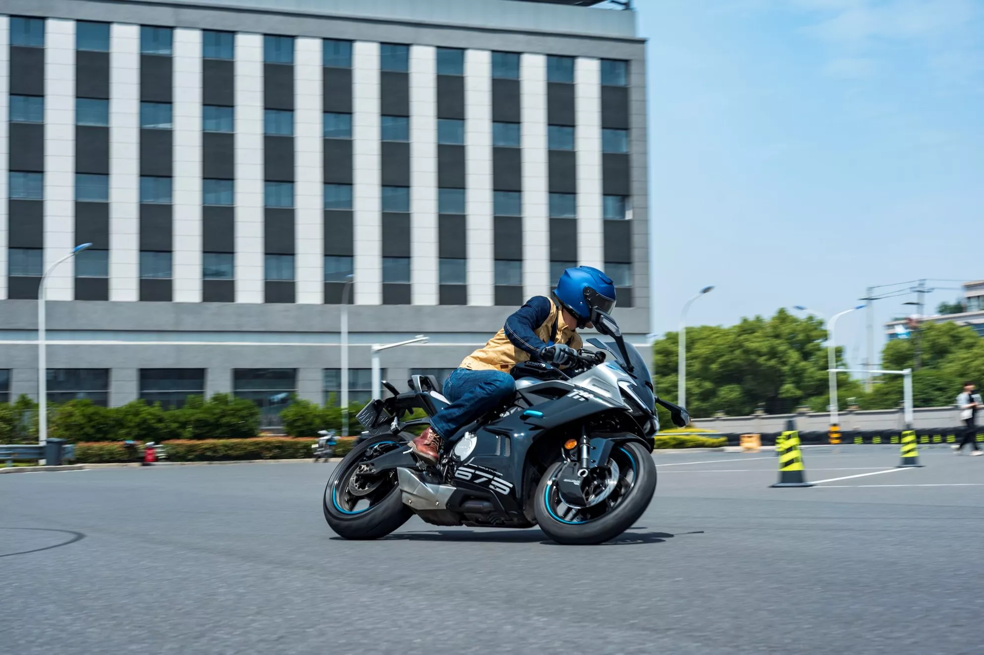 CFMOTO investiert weiterhin in Supersport Motorräder!
