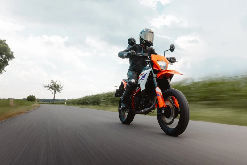 KTM 390 SMC R - Erster Fahrbericht KTM 390 SMC R - Erster Fahrbericht
