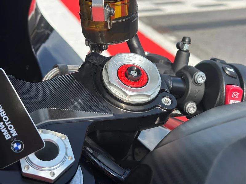 BMW M 1000 RR 2025 BMW M 1000 RR 2025