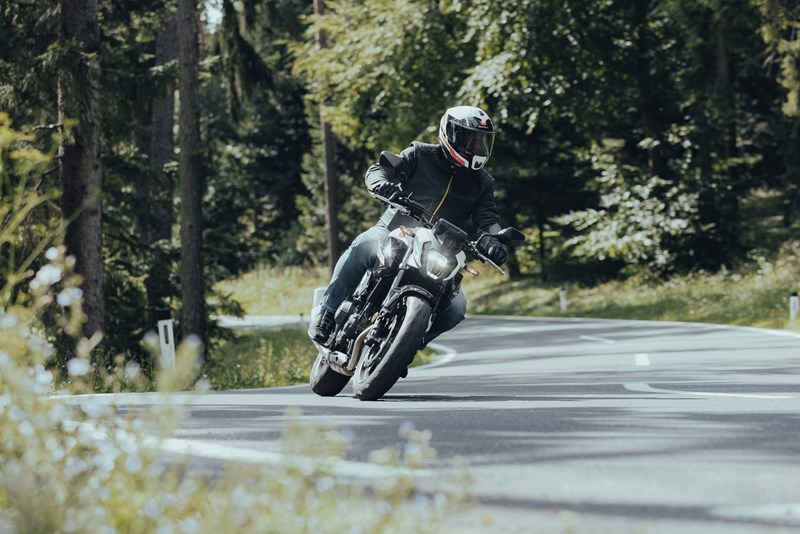 Honda Hornet damals und heute - Die Wiedergeburt einer Legende