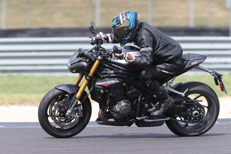 Triumph Speed Triple 1200 RS