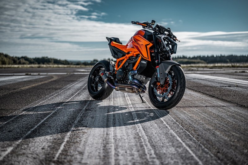 Platz 3: KTM 1390 Super Duke R EVO