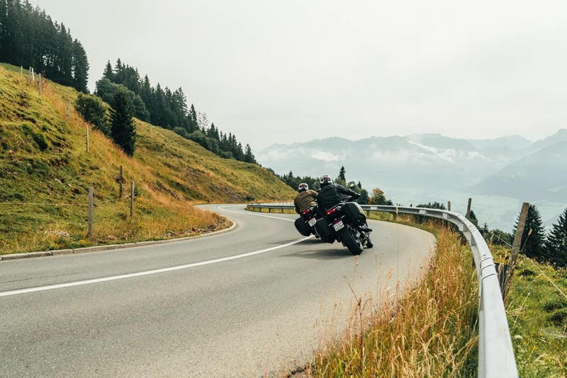 Der Glaubenberg in der Schweiz bot die perfekte Teststrecke Der Glaubenberg in der Schweiz bot die perfekte Teststrecke