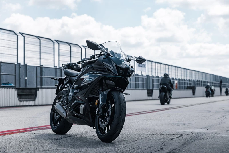 Platz 3: Yamaha R7 Platz 3: Yamaha R7