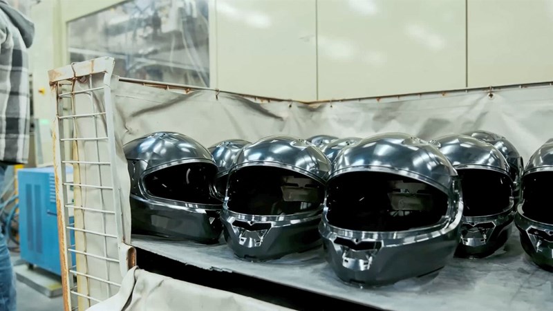 Die Außenschale aus dem Kunststoff Lexan.