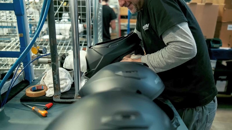 Die Innenteile werden gesteckt und nicht geklebt.