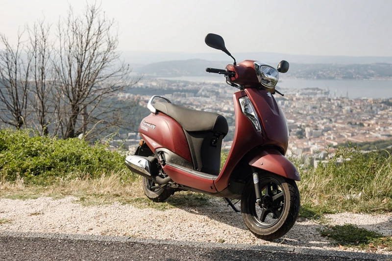 Platz 3: Suzuki Address 125. Platz 3: Suzuki Address 125.