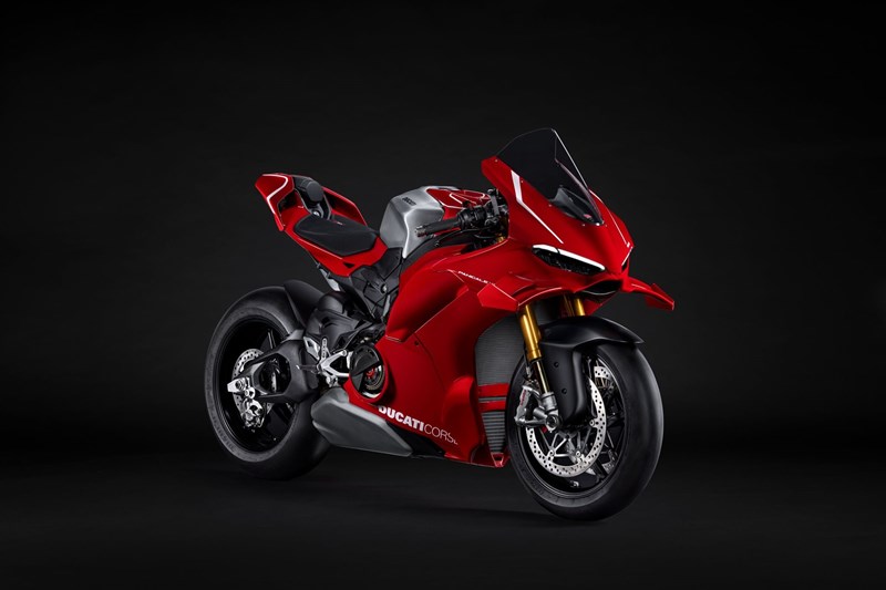Neue, überarbeitete Ducati Panigale V4 R 2026 präsentiert