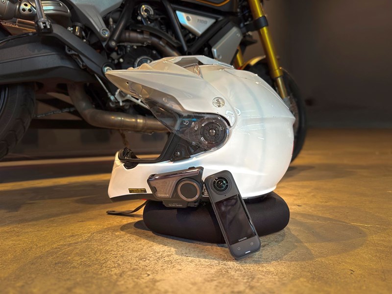 SENA 60S Update vereinfacht Kamera-Integration für Motorradfahrer