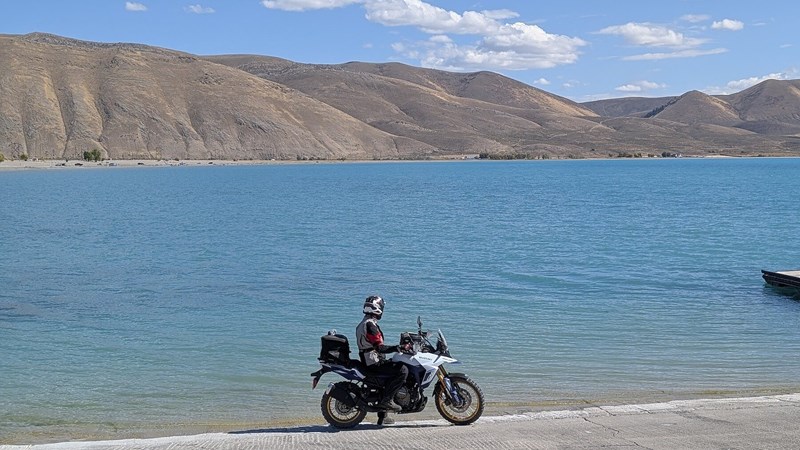 Glasklares Wasser - aber kalt! Wir sind hier auf 1802 Metern Seehöhe!