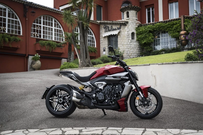 Platz 3: Ducati XDiavel V4 Platz 3: Ducati XDiavel V4