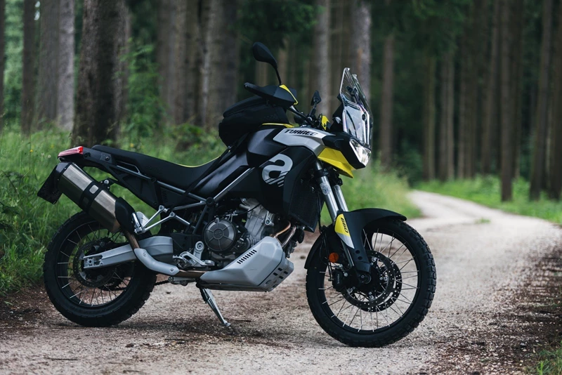 Platz 3: Aprilia Tuareg 660 Platz 3: Aprilia Tuareg 660