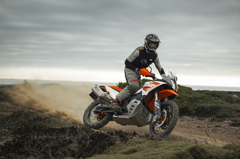 Platz 3: KTM 890 Adventure R Platz 3: KTM 890 Adventure R