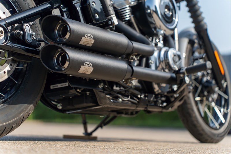 Jekill and Hyde Streetbob V-Strike