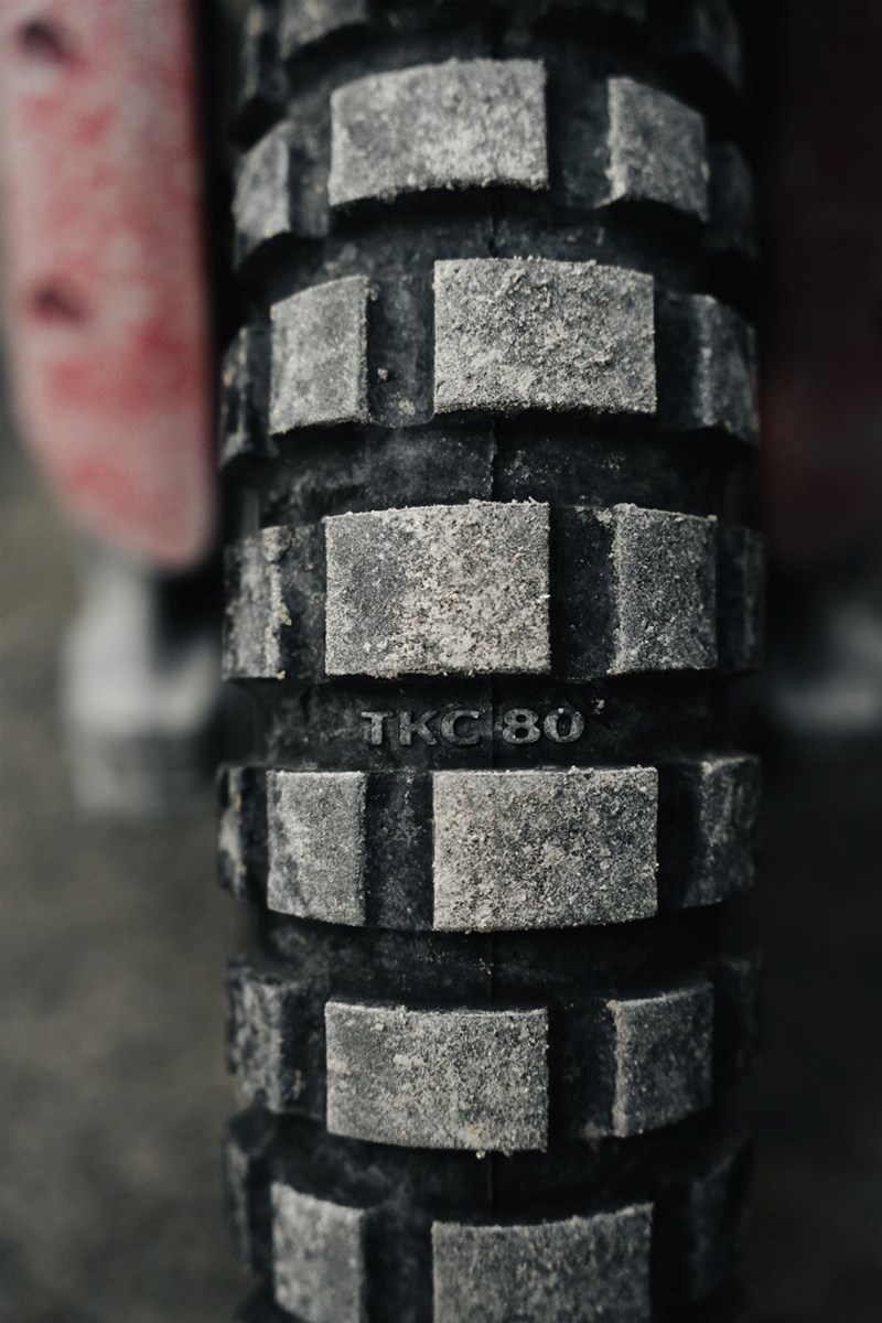 Das neue Profil des Conti TKC 80² ähnelt auf den ersten Blick dem des TKC 80, soll aber die Bremsperformance und den Grip in losem Gelände verbessern.