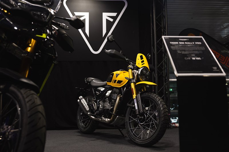 Triumph Scrambler 400 XC - Emotion und Leidenschaft an der Auto Zürich 2025