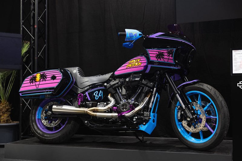 "Miami Vibes" - custom Low Rider ST von Harley Davidson Bütikofer