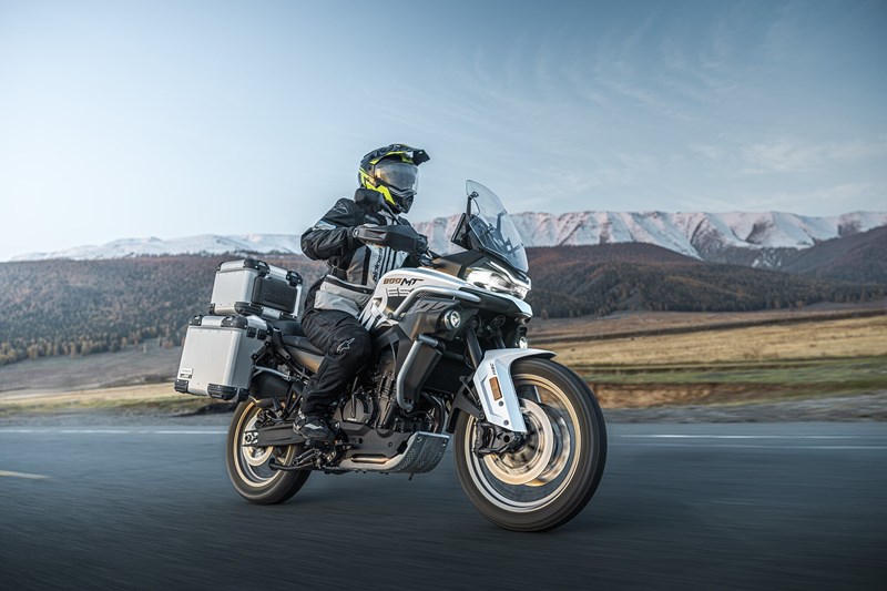 CFMOTO 800MT-ES 2026