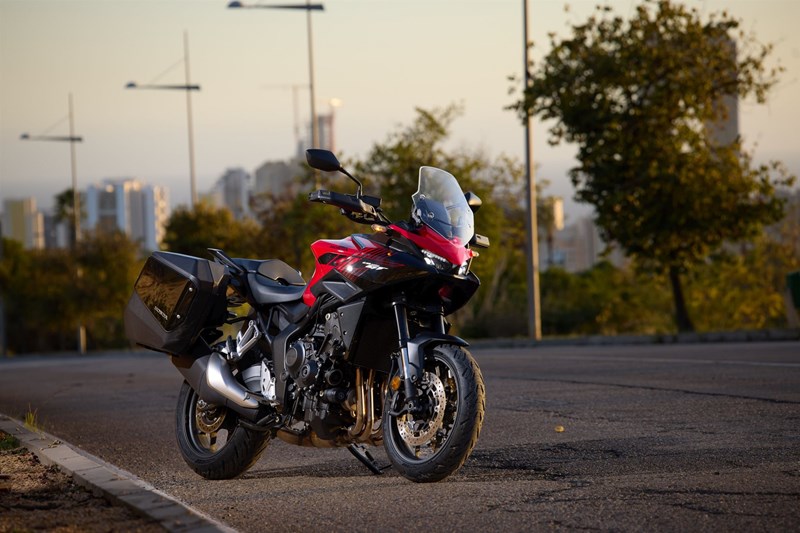 Honda CB1000GT im Test: Neuer Sporttourer mit viel Komfort