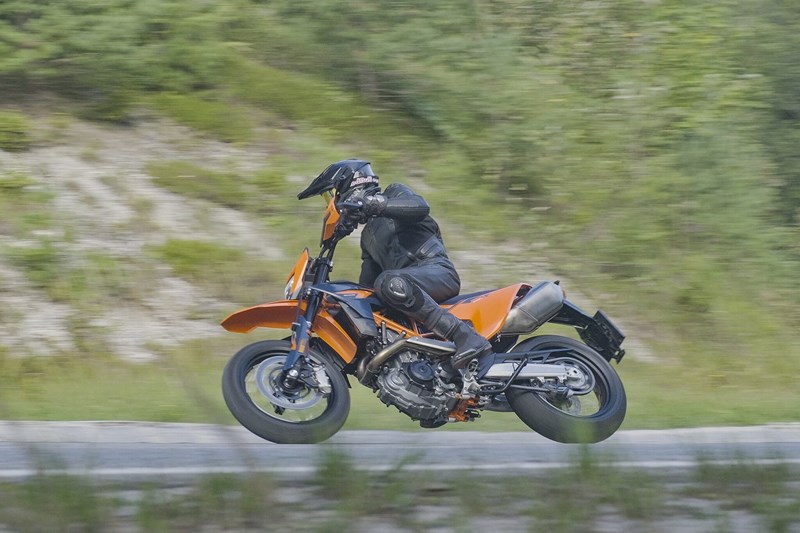 KTM 690 SMC R 2026