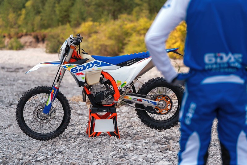 KTM EXC 6DAYS 2026