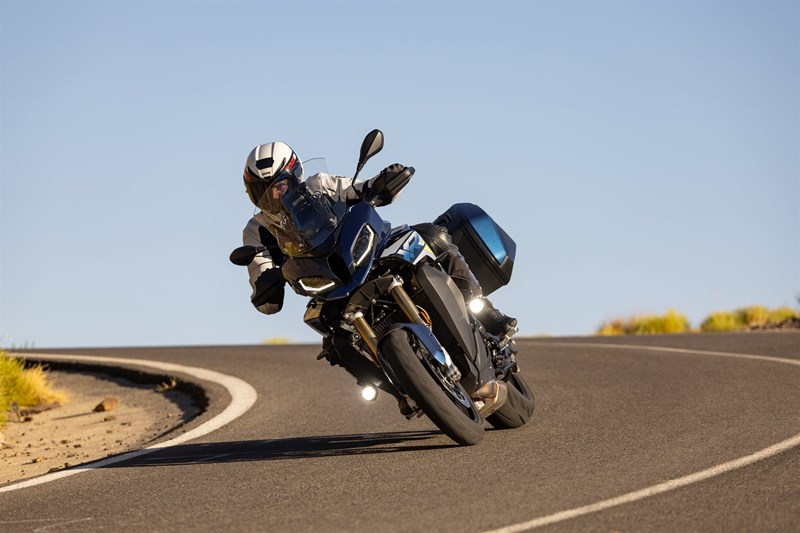 Packt den "Sport" in Sporttourer - die BMW S 1000 XR.