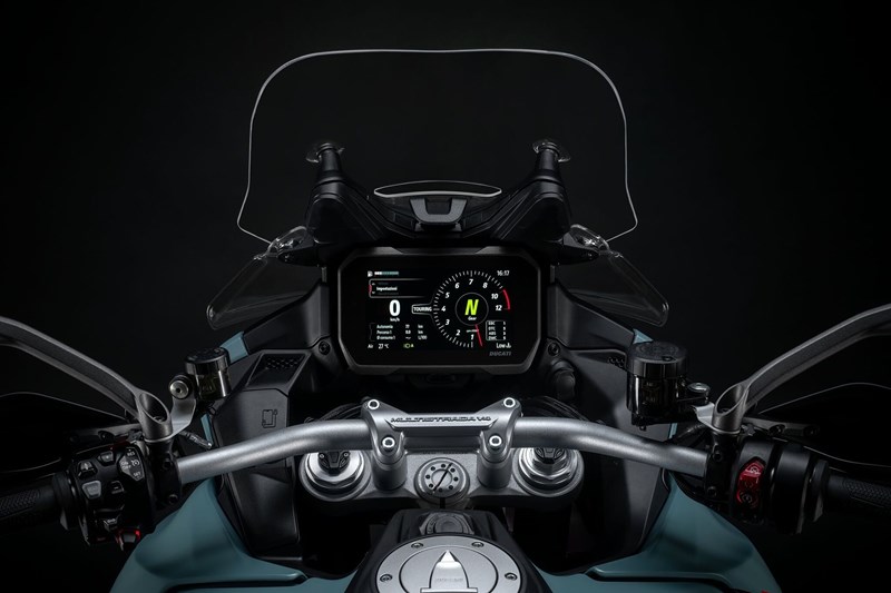 Die Kommandozentrale der Multistrada V4 Rally 2026.