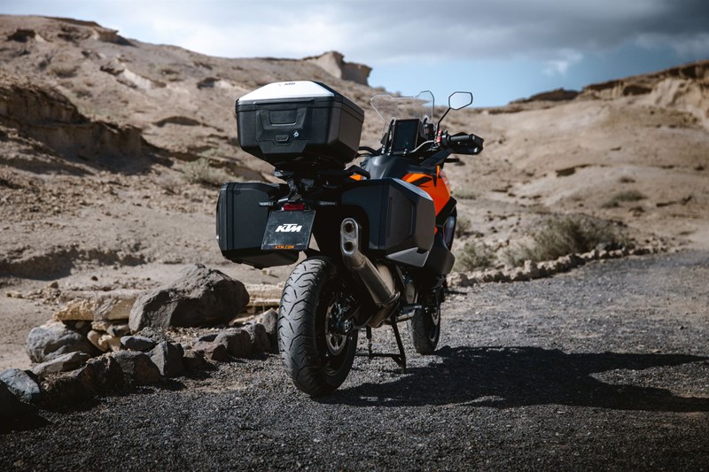 Im Zubehörkatalog bietet KTM auch diverse Koffersysteme an.