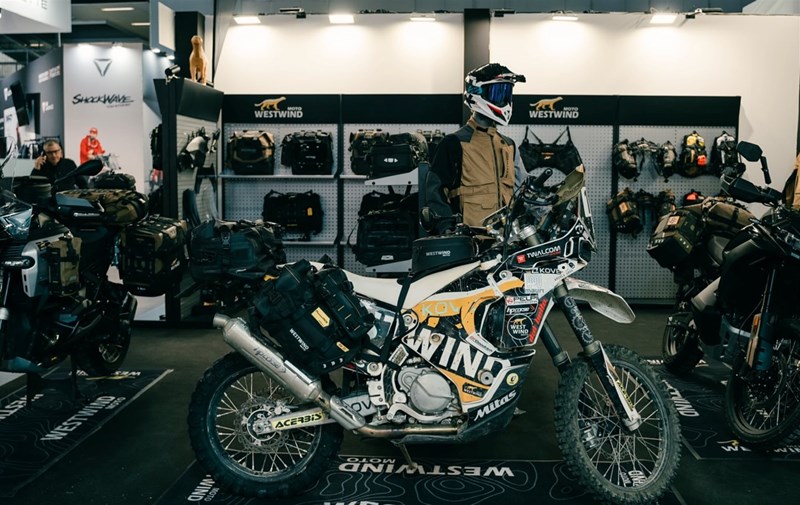 Auch bei der Dakar mit dabei: Westwind Moto ist Sponsor des Kove Dakar Motorcycle Teams