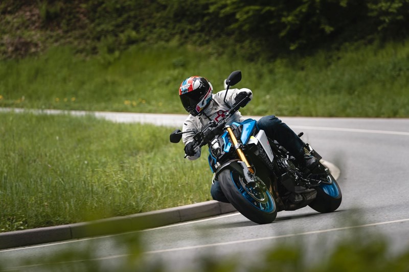 Vauli testete 2021, ob das Mehr an Elektronik ein Upgrade für die GSX-S1000 ist.