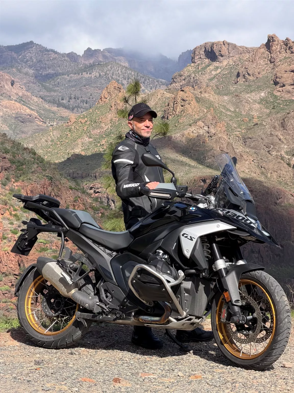 Com a regulação de altura adaptativa, a BMW R 1300 GS torna-se novamente atraente para NoPain!