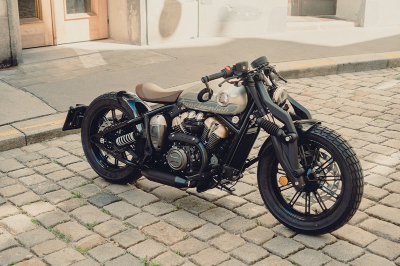 Die Eckdaten der Napoleonbob 250 sind nicht sehr aufregend, im Gegensatz zur Optik.