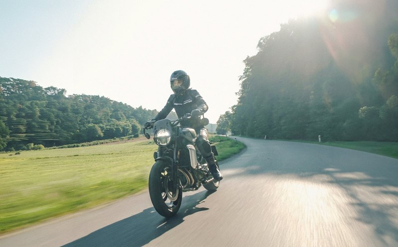 Husqvarna Svartpilen 801