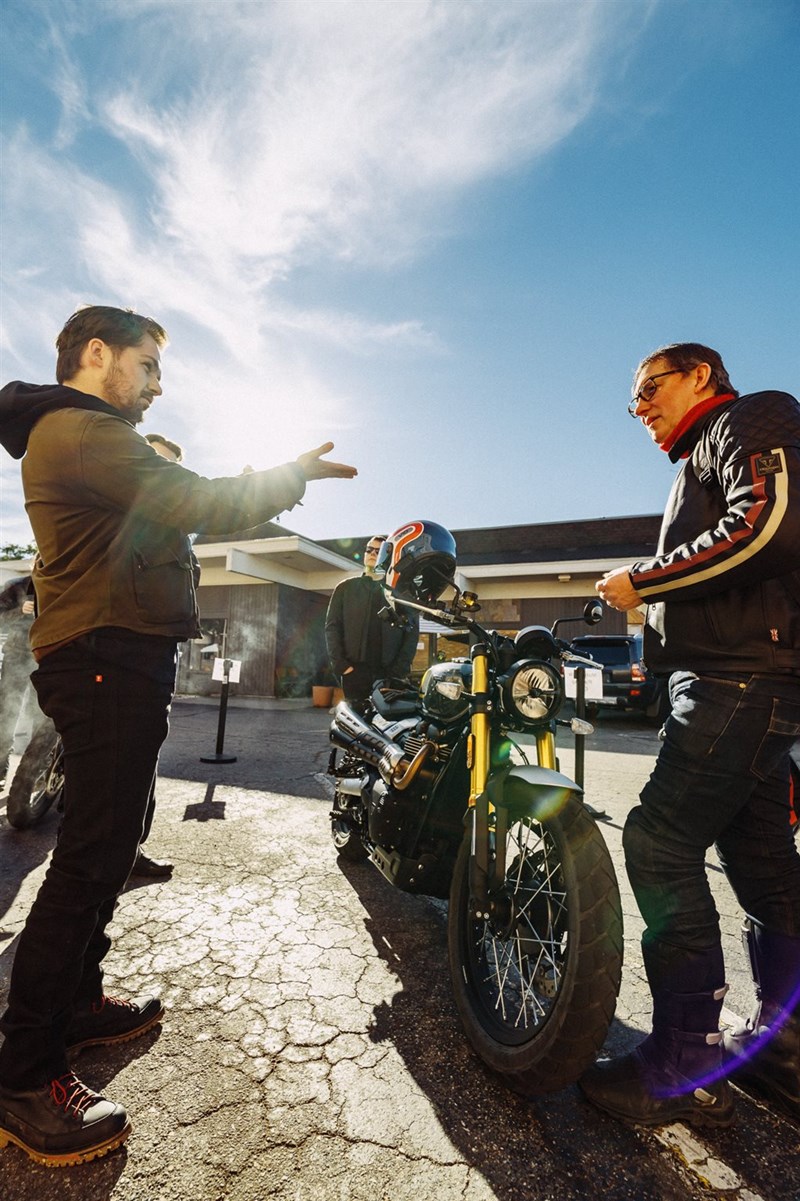 Carlos Domínguez & Stuart Wood