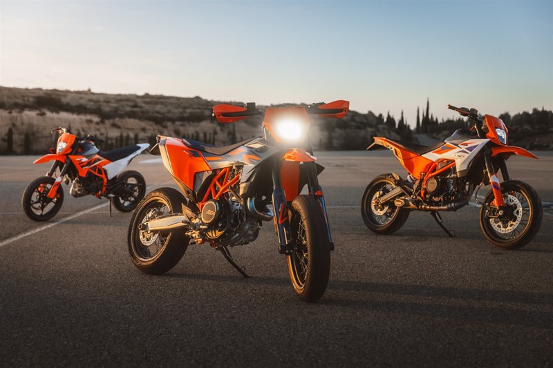 KTM SMC R 2026 Modellreihe mit Straßenzulassung