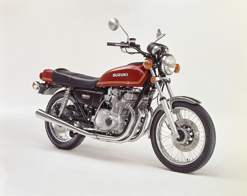 Suzuki GS 750