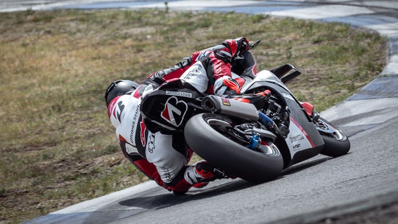 Bridgestone Battlax Racing V03 (Slick)