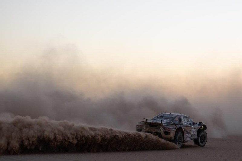 Africa Eco Race Etappe 7: Sandsturm und Navigation entscheiden