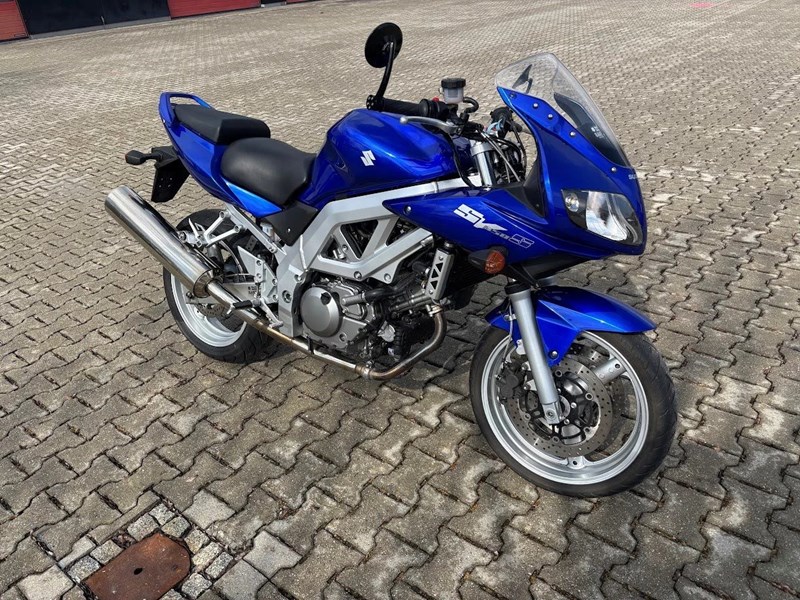 Gute Ein- und Wiedereinsteiger Motorräder bis 5000 Euro