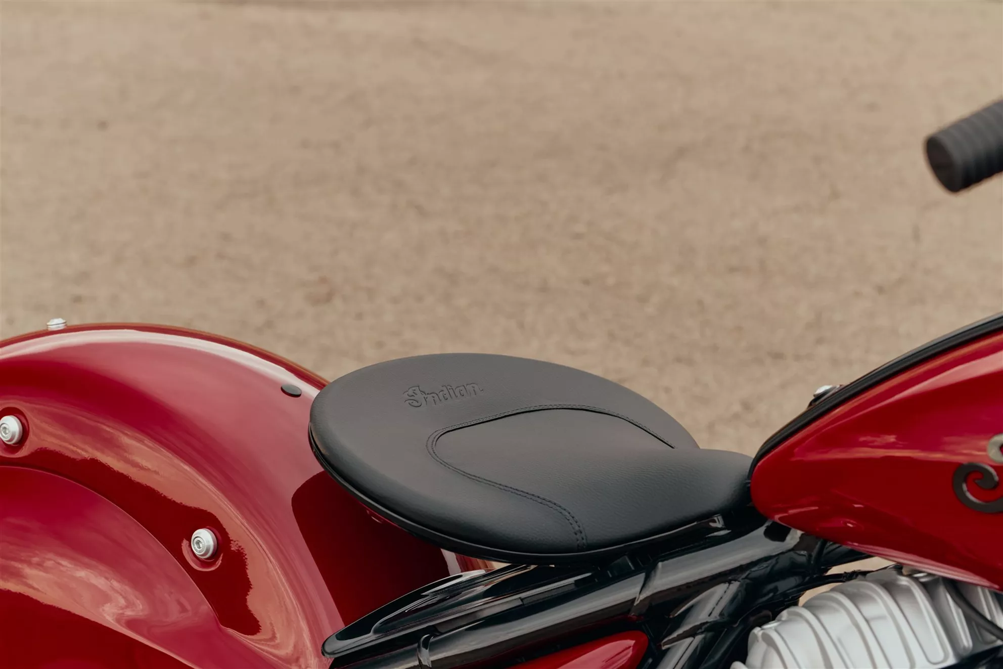 Der Sitz der Indian Chief Vintage 2026 orientiert sich optisch an den klassischen Messenger Bikes der 1940er-Jahre Der Sitz der Indian Chief Vintage 2026 orientiert sich optisch an den klassischen Messenger Bikes der 1940er-Jahre