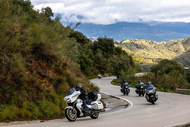 Harley-Davidson Road und Street Glide Limited