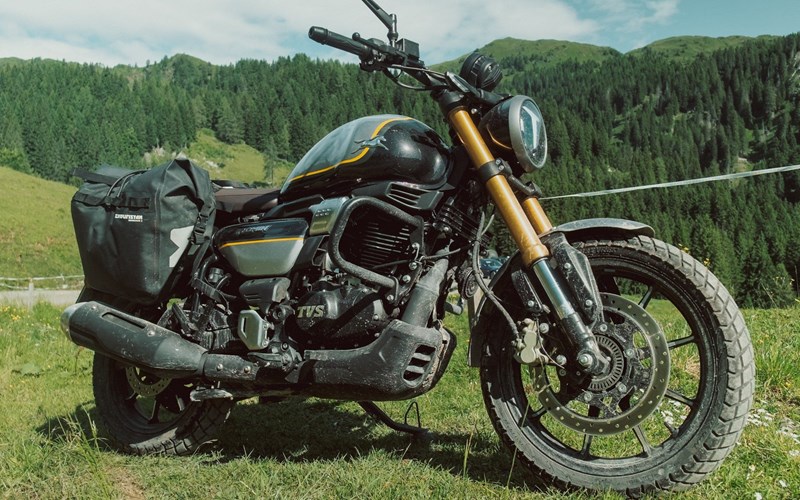 TVS Ronin beim 1000PS Test im Jahr 2024