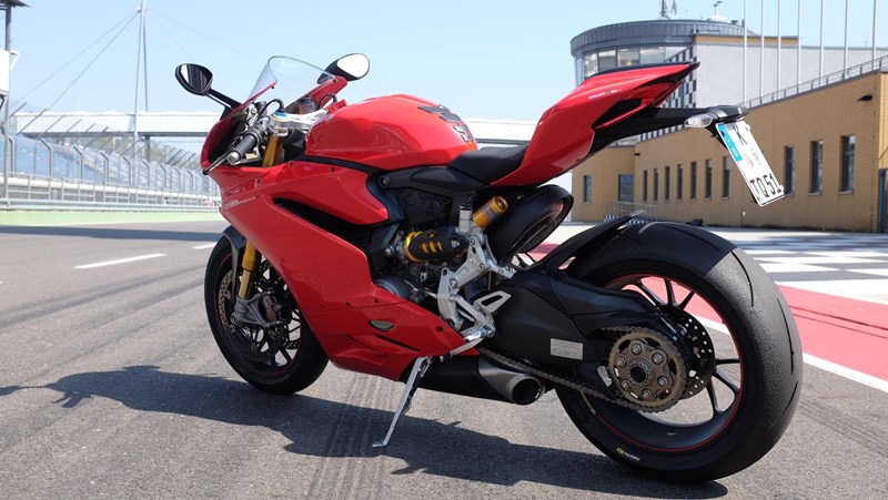 Ducati Panigale 1299S im Jahr 2015