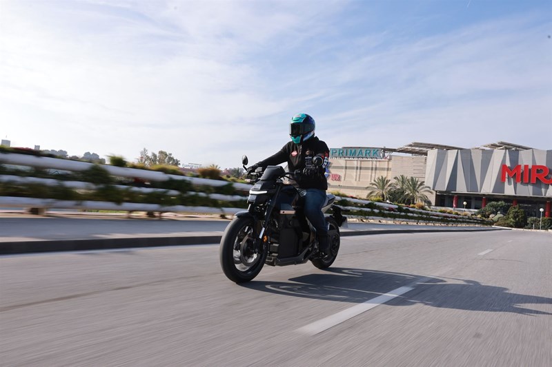 Für's Dahingleiten in der Stadt eignet sich der ECO-Modus perfekt.