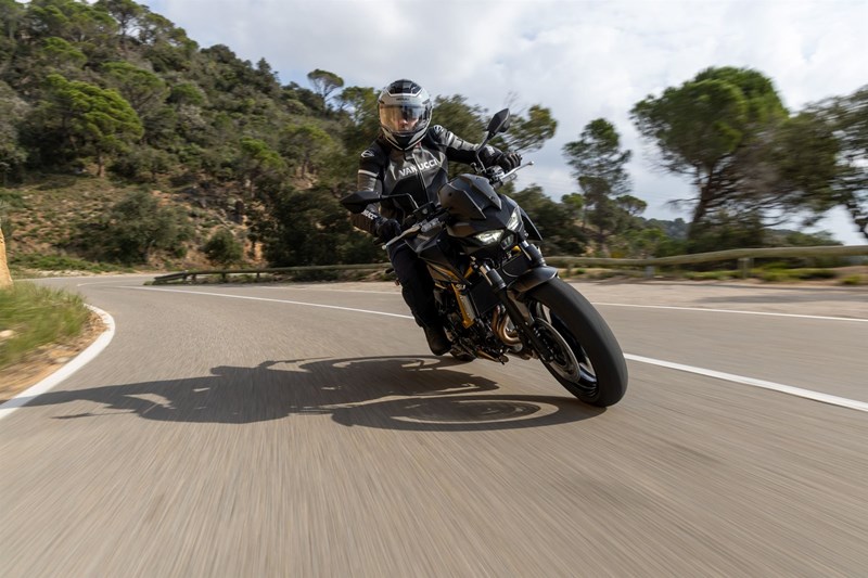 Auf der richtigen Straße braucht es nicht viel Leistung.