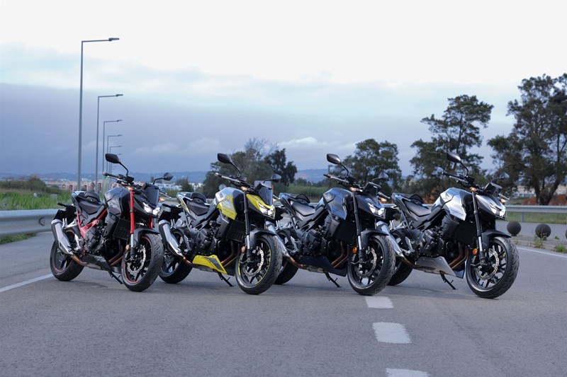 Die Farbpalette der Honda CB750 Hornet 2026.