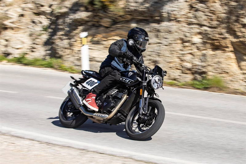 Triumph Tracker 400 2026