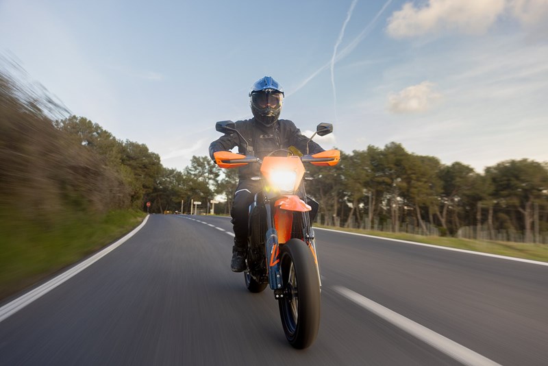 KTM 690 SMC R 2026